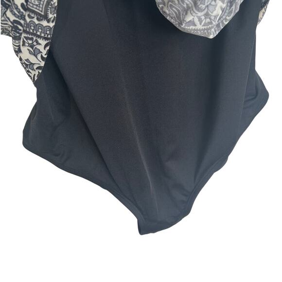 Beach House Swim Dress One Piece Racer Back Black And White Size 14 Beach - Picture 5 of 7